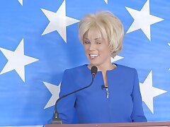 Donald Trump und Hillary Clinton fucking Bernie Sanders und Megan Parodie