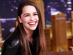 Emilia Clarke Ruck aus