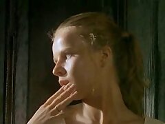 Laura Gemser, Monica Zanchi - Voyeur-Szene