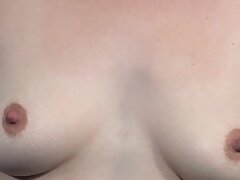 Sub Sklavin Closeup Pussy Bestrafung durch Meister. Sub Sklavin Closeup Pussy und Körper Strafe von Meister