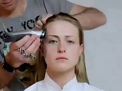 lange blonde Haare rasiert. lange blonde lange Haare blonde Haare rasiert Blondinen