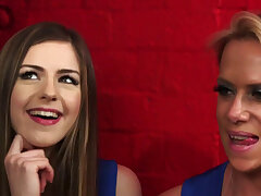 Die Cheerleader spermed. Cfnm brit cheerleader bekommen Gesichter spermed saugen und ziehen Schwanz