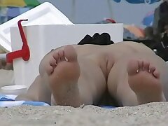 Blonde cutie ausziehen FKK Strand Voyeur Video. Blonde cutie ausziehen fKK Strand voyeur video nackt strand voyeur vid