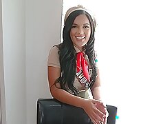 Alina Belle, Natalie Porkman And Tori Montana - Girls Knocked On The Right Door