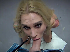 Hungry blowjob from MILF Sarah Jessie with Falsche Titten